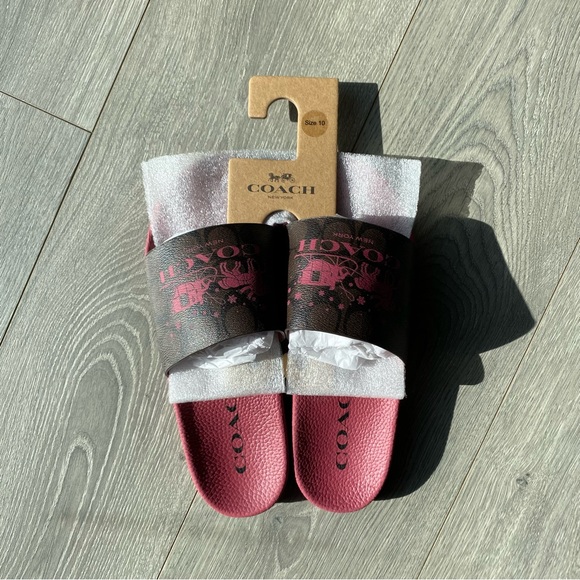 Coach | Uli Sport Slide In Signature Canvas With Horse And Carriage | Wo… - Picture 2 of 9